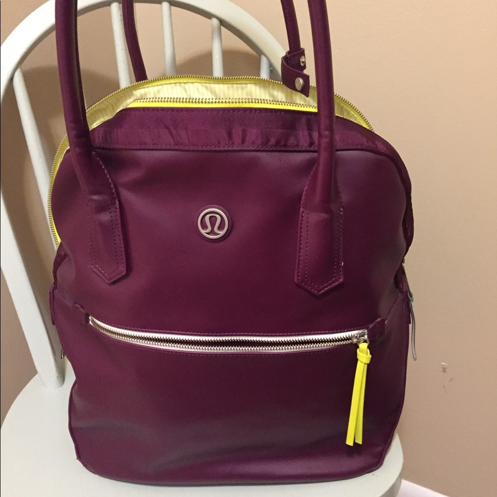 Lululemon yoga gym bag